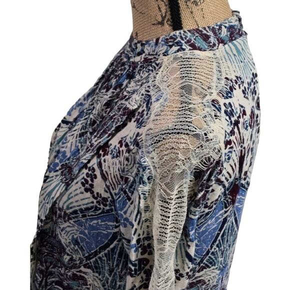 FREE‎ PEOPLE Keyhole Back Lace Trim Multi Color Print Top Blouse Women's Size S - Picture 6 of 9